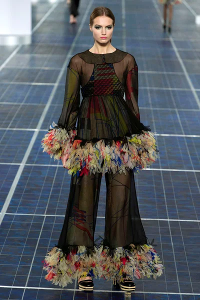 Look 67